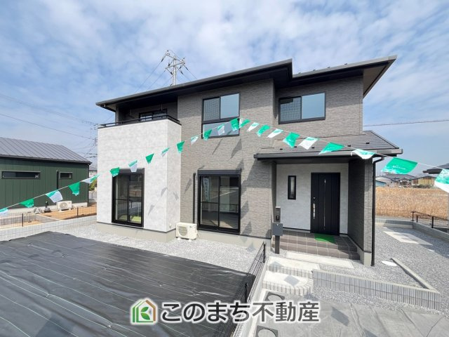 ワイウッドコート小山市中久喜第1期　1号棟の外観|本日ご内覧できます(*^^*)
お電話でのお問合せが非常にスムーズです！
現地直接集合のお待ち合わせも大丈夫です！
お気軽にお問合せ下さい(^^)/