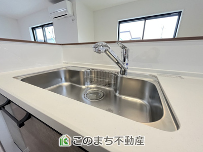 【設備】 | ワイウッドコート小山市中久喜第1期　1号棟 | 省エネ仕様の給湯器です☆設定した温度のお湯が出ます！お風呂のお湯はりもボタン１つで自動です♪