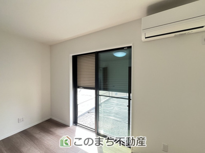 【設備】 | ワイウッドコート小山市中久喜第1期　1号棟 | 同社施工物件の写真です。※建具やフローリング、その他仕様が違う場合がございます。