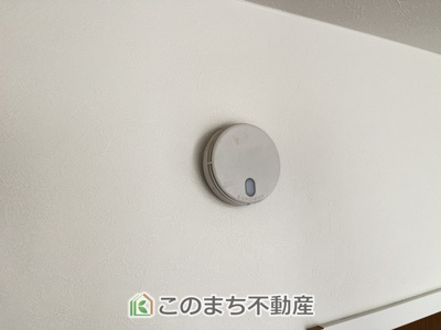 【キッチン】 | ワイウッドコート小山市中久喜第1期　1号棟 | お料理の匂いもスッキリ♪シンプルデザインで掃除も簡単‼