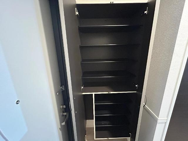 サウダージの収納|下駄箱