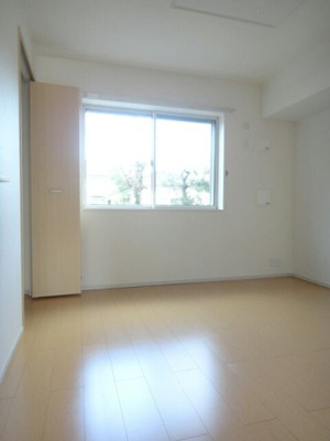 【その他】 | ヴァイオレット | 【ヴァイオレット】中はこのようになっています