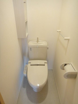 【トイレ】 | ヴァイオレット | 【ヴァイオレット】シンプルで使いやすいトイレです