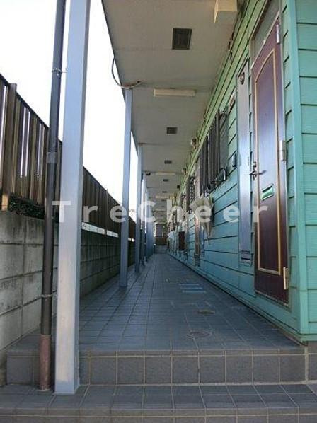 高島平ヒカリハイツのエントランス