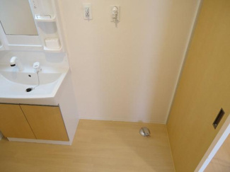 【その他】 | ロイヤルレジデンス | 【ロイヤルレジデンス】洗濯機置き場です