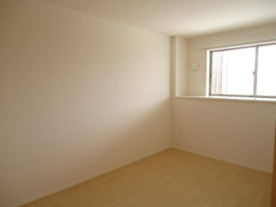 【洋室】 | ロイヤルレジデンス | 【ロイヤルレジデンス】北側洋室です