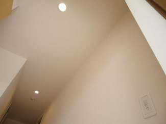 【洋室】 | ロイヤルレジデンス | 【ロイヤルレジデンス】人感センサースイッチ