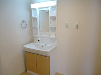 【洗面所】 | ロイヤルレジデンス | 【ロイヤルレジデンス】洗面