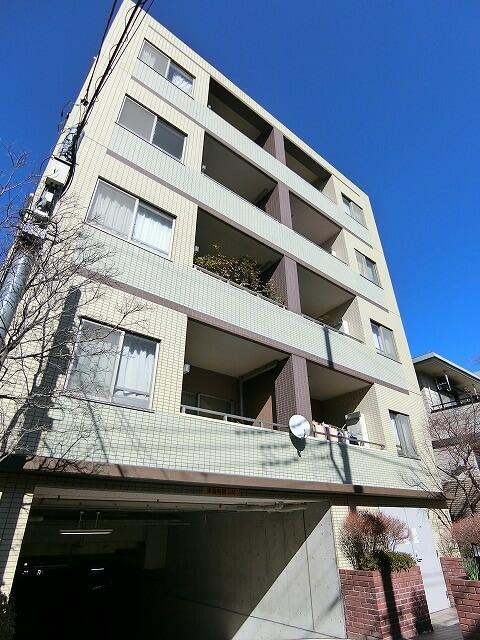 川崎市多摩区三田１丁目の賃貸マンションの外観