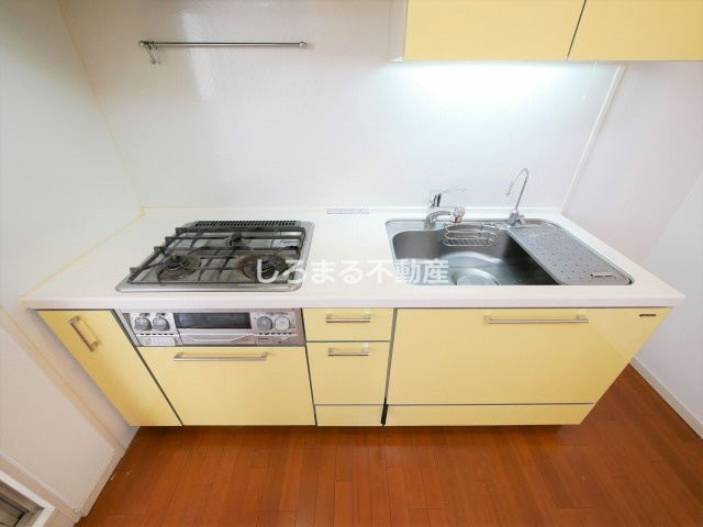 プレサンス南堀江パークサイドのキッチン