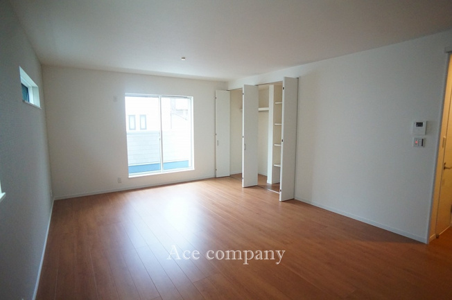 【居間・リビング】 | 八尾市渋川町7丁目 | 【LDK：広々20.3帖！】