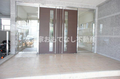 【エントランス】 | ハピネス天塚