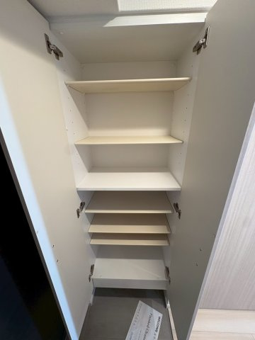 大阪市西区九条２丁目の賃貸マンションの収納