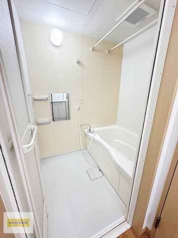 コウジィーコートの浴室