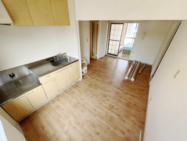 スカイハイツ矢野の居間・リビング