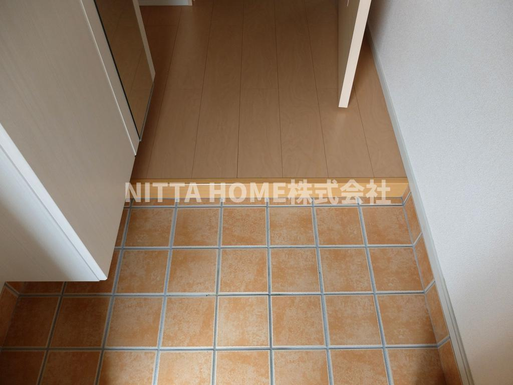 キャトルセゾンの玄関|清潔感のあるきれいな玄関です☆