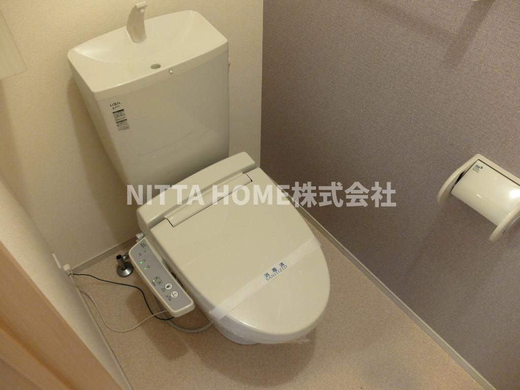 キャトルセゾンのトイレ|ウォッシュレット付きのトイレです★