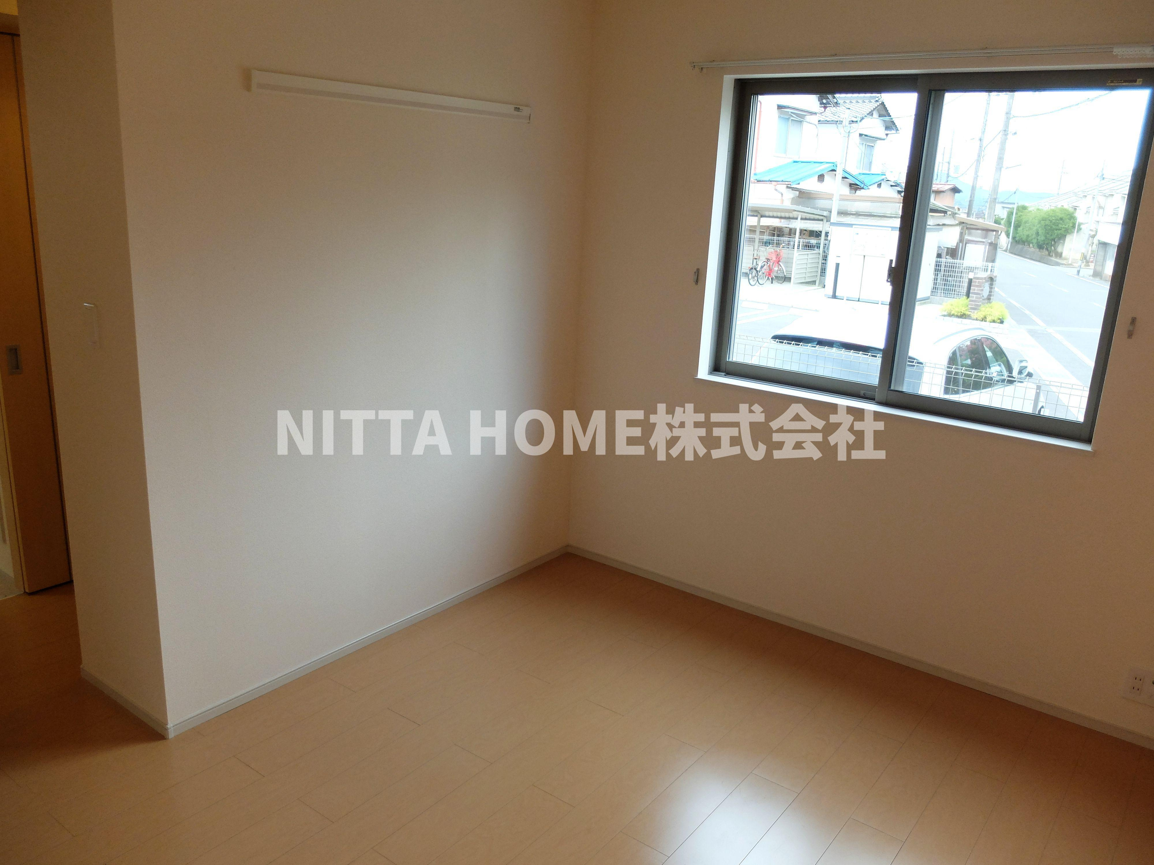 キャトルセゾンの洋室|独立した洋室は６．０帖です◇