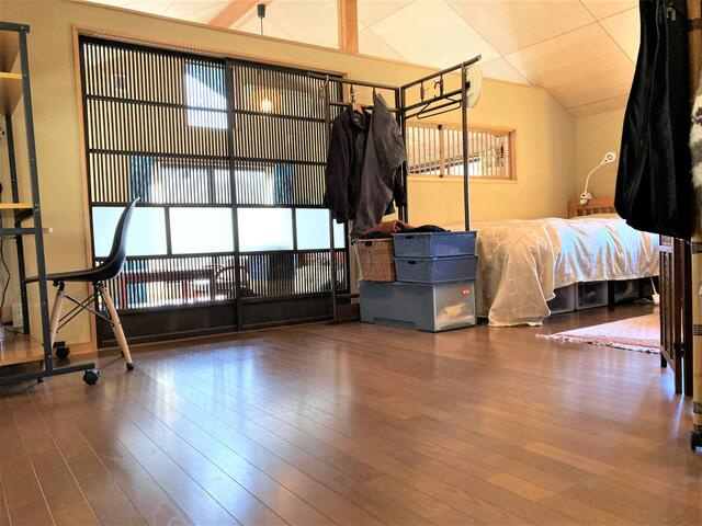 松崎町　石部の洋室