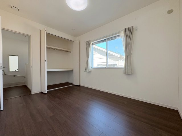 中古戸建　岐阜市日光町7丁目　平成26年築の洋室