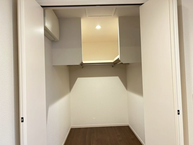 【商談中】中古戸建　岐阜市日光町7丁目　平成26年築の収納