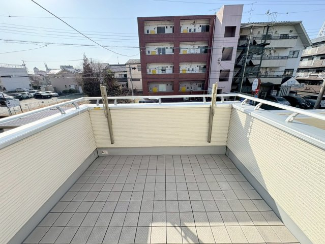 中古戸建　岐阜市日光町7丁目　平成26年築のバルコニー