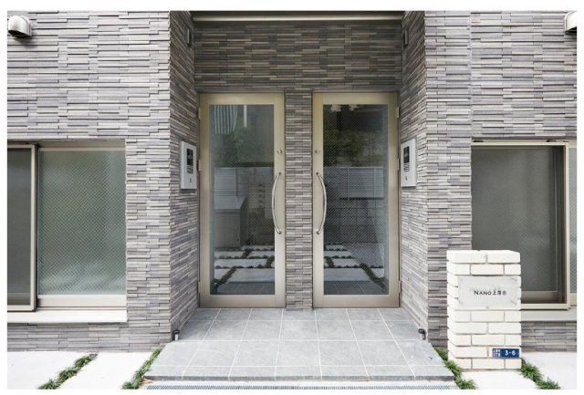 Nano上落合のエントランス