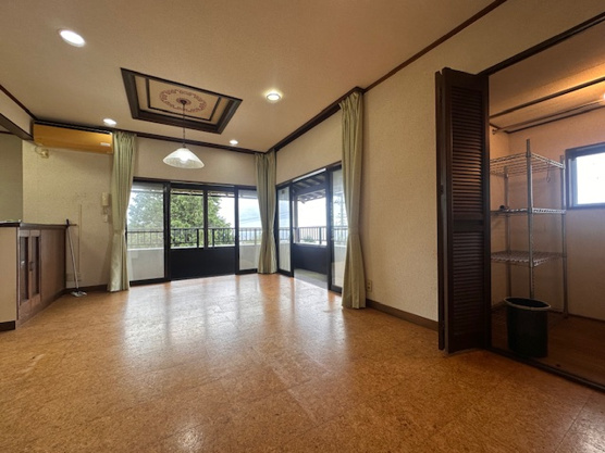 【居間・リビング】 | 丸善ランド別荘地　戸建