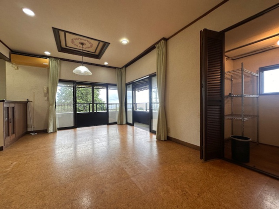 【居間・リビング】 | 丸善ランド別荘地　戸建