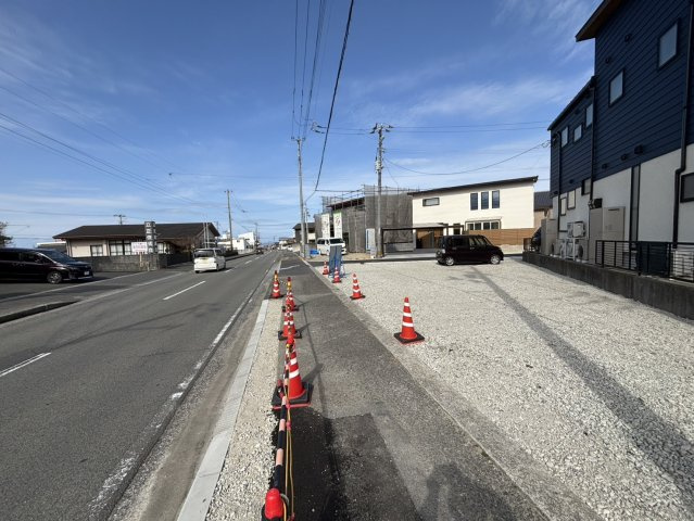 ハーモニータウン米湊　5期2号地　伊予市米湊の分譲地(建物セットプランあり）の前面道路含む現地写真|前面道路含む現地写真です