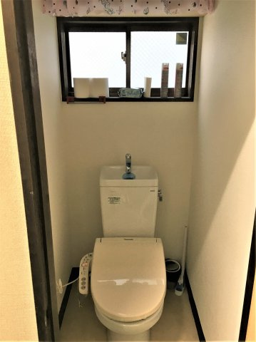 清水倉庫のトイレ