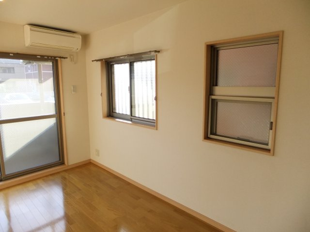 クレサンテームの居間・リビング