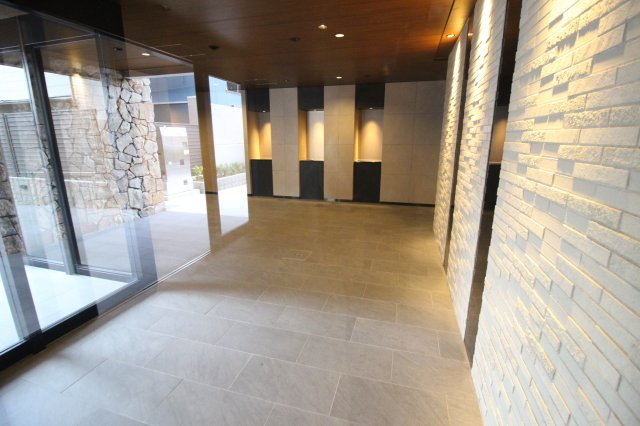 【エントランス】 | Louis Residence 天王寺町北 | エントランス