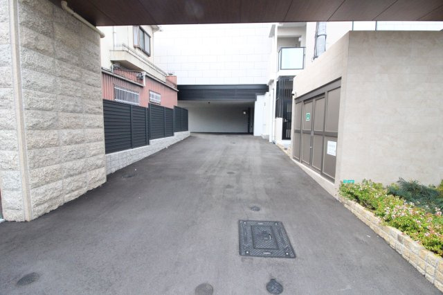 【その他共用部分】 | Louis Residence 天王寺町北 | 駐車場用
