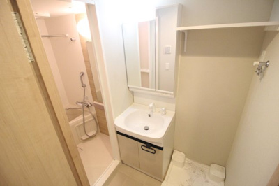 【洗面所】 | Louis Residence 天王寺町北 | 独立洗面台