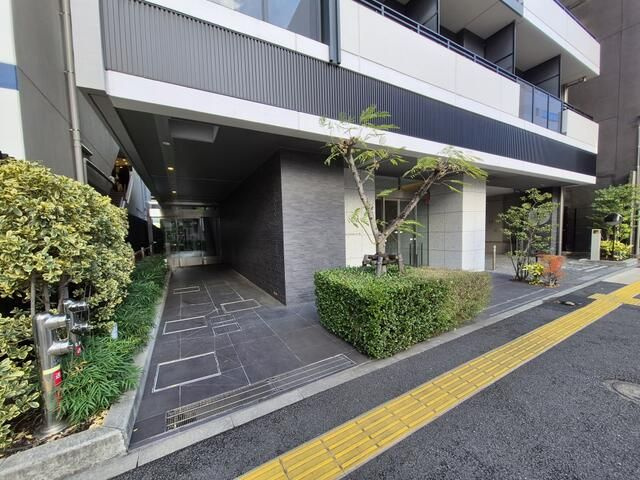 ザ・パークワンズ芝公園のエントランス