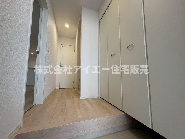 ♥♥読谷村楚辺-2号棟の玄関|玄関です