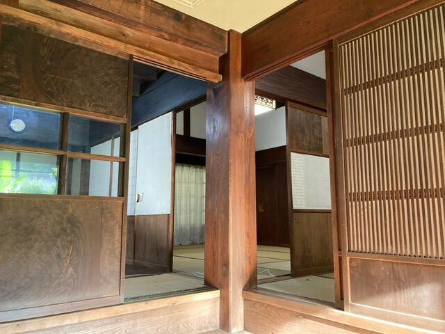 松崎町　雲見の内装