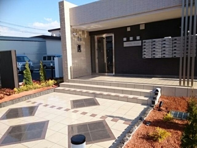 【エントランス】 | ジェントリーブレッサ