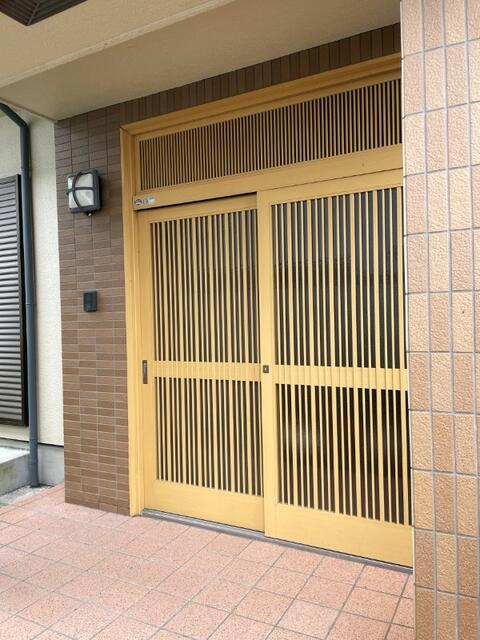 【玄関】