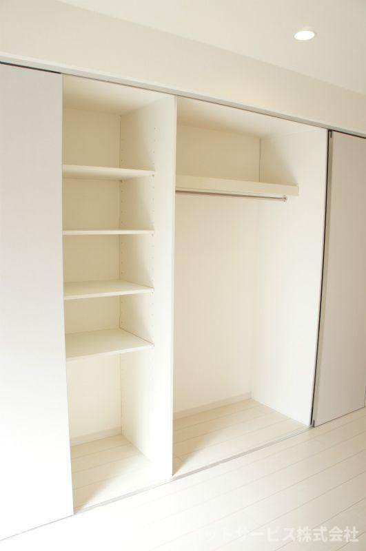 リブリ・三村新町の収納