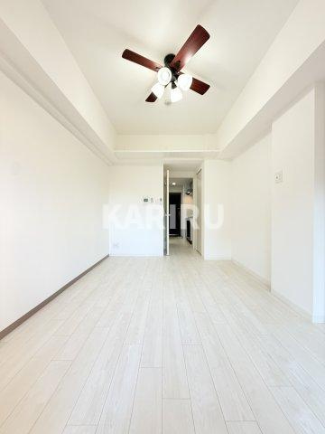 Luxe門真の居間・リビング