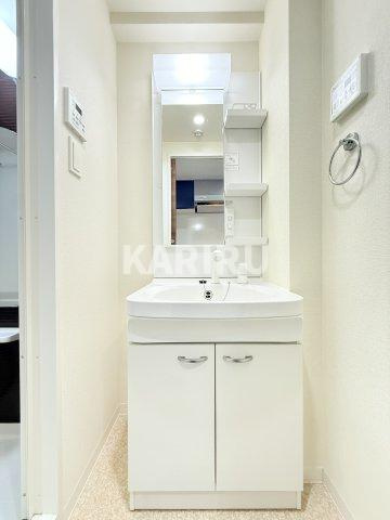 Luxe門真の洗面所