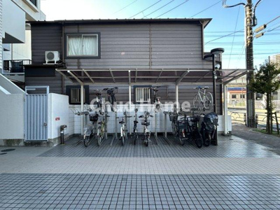 【駐輪場】 | ヴェラハイツ隅田公園 | 【自転車置き場】最新の空き状況や費用などの詳細は担当スタッフまでお問い合わせください。