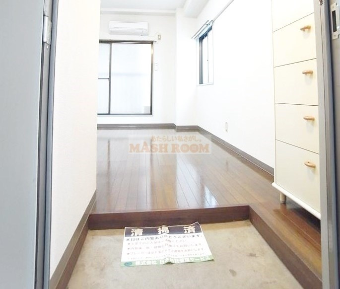 レジデンス・イトーの玄関