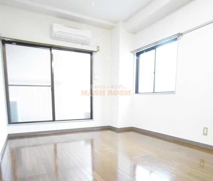 レジデンス・イトーの居間・リビング