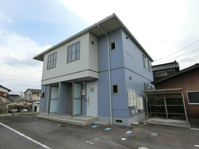 サニーコート福市