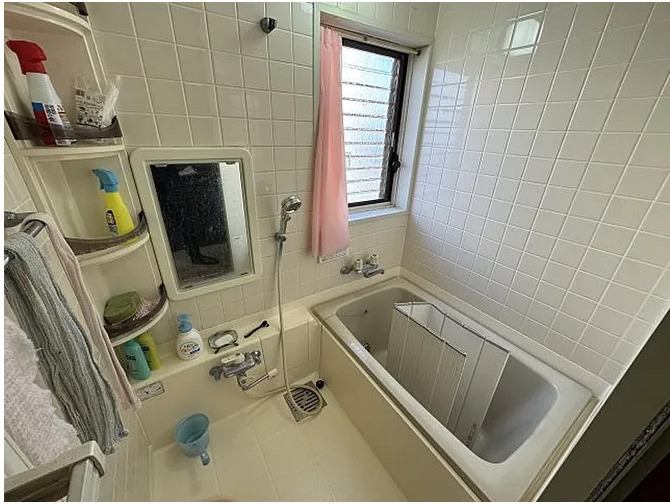 上里町神保原町　中古580の浴室