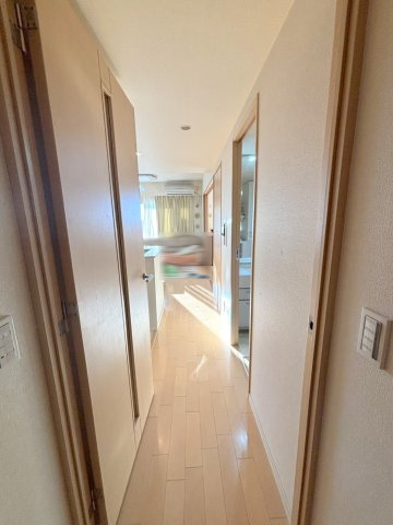 ウィズ松戸陽だまりの丘の内装|廊下