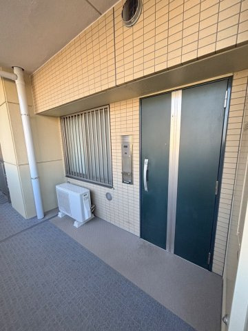 ウィズ松戸陽だまりの丘の玄関|玄関